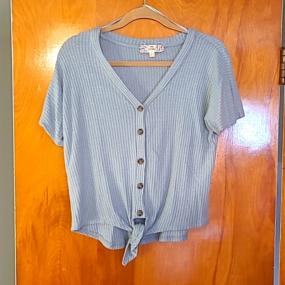 Pink Republic short sleeve button down top
